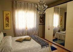 Patty's Aparthotel Suite - Arezzo - Bedroom