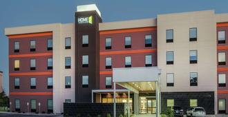 Home2 Suites by Hilton Austin Airport - אוסטין