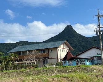 Ishigaki Island Inn Umisuzume - Ishigaki - Edificio