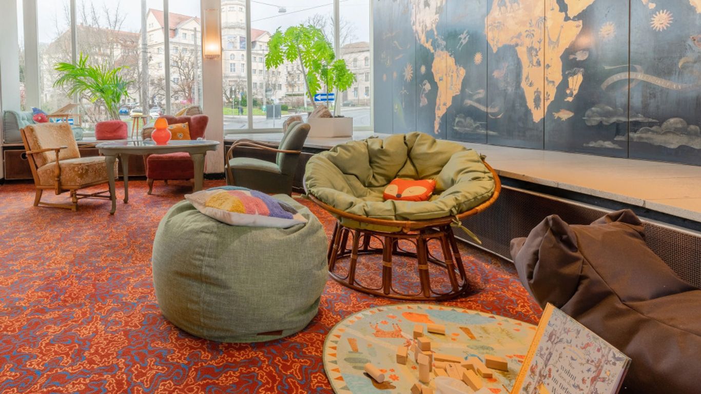 Hessenland Hotel By Stay Awesome