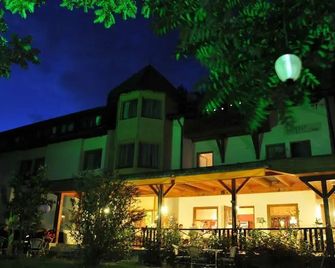 Hotel - Restaurant Soleo - Krumpendorf - Gebouw