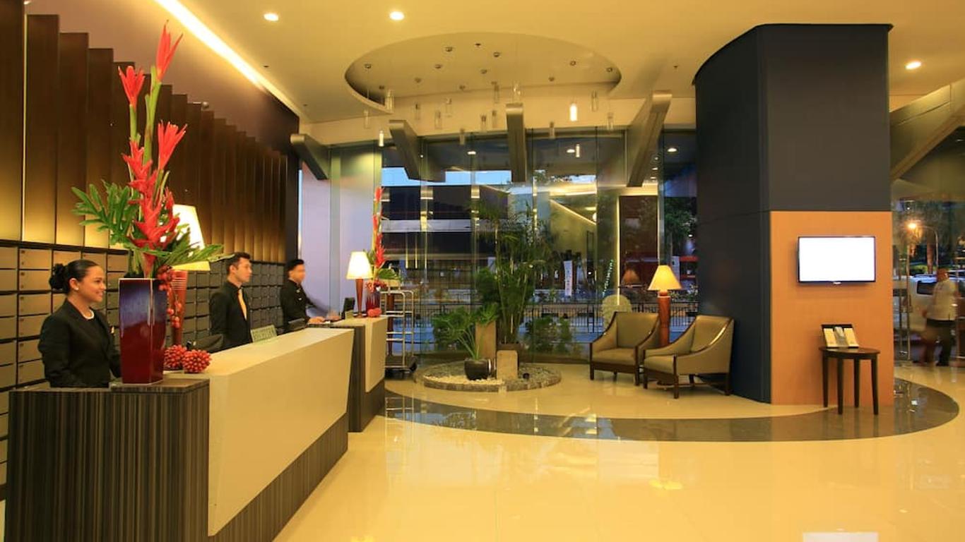 The Malayan Plaza Hotel