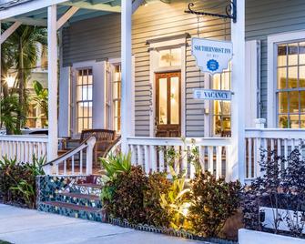 The Southernmost Inn-Adults Only - Key West - Rakennus