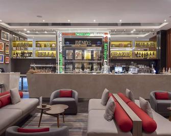 Pearl Rotana Capital Centre - Abu Dhabi - Bar