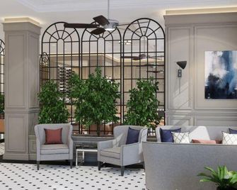 Madison Ave Hotel Bishkek - Bishkek - Lobby