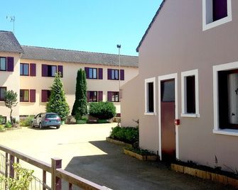 Le Merle Blanc - Digoin - Building