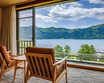 Ryuguden - Hakone - Balcony