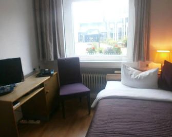 Hotel Solinger Hof - Solingen - Slaapkamer