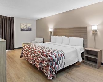 Red Roof Inn Cambridge, OH - Кембридж - Спальня