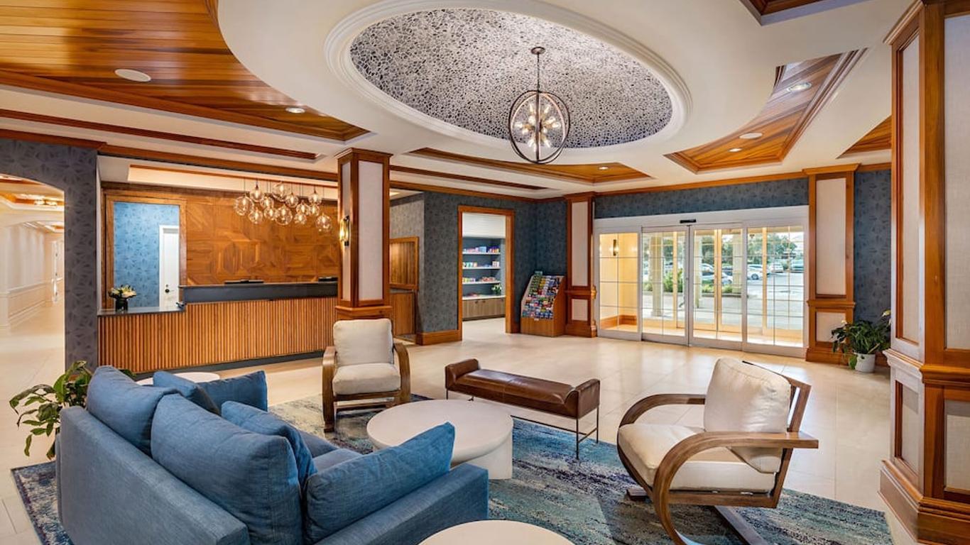 ذا ووتر فرونت إن