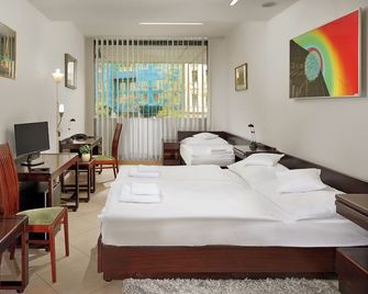 Hotel Ankora - Prague - Bedroom