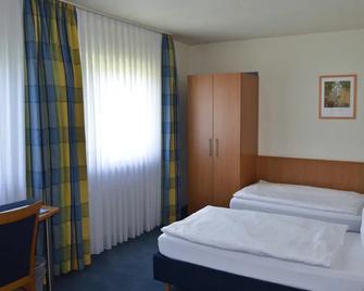 Landhotel Sulzbacher Hof - Sulzbach am Taunus - Bedroom