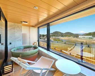 Fugaku Hanabusa - Izunokuni - Varanda