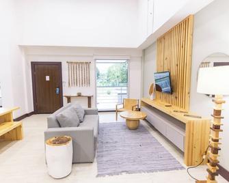 Paradise Bay Hotel Boutique - Herradura - Living room
