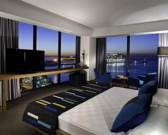 إيلايدا أفانتغارد هوتل - كوساداسي - غرفة نوم