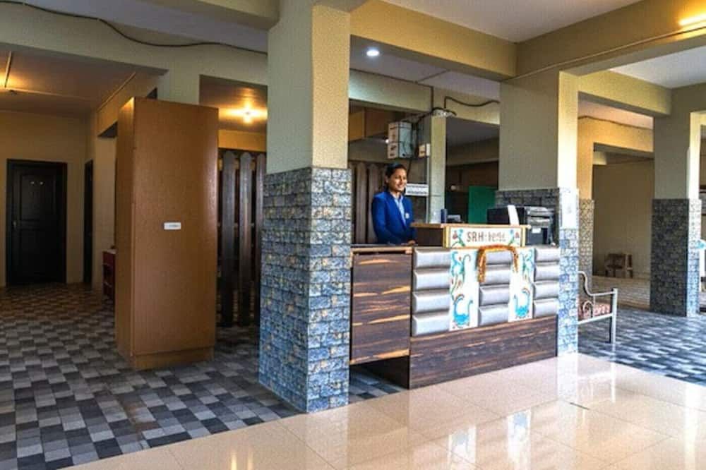 Fabhotel Srh - Hinjewadi - Front desk