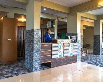 Fabhotel Srh - Hinjewadi - Front desk