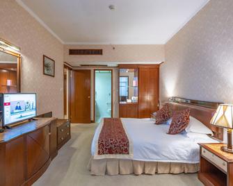 Hangzhou Overseas Chinese Hotel - Hangzhou - Bedroom