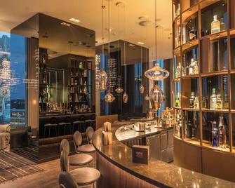 Motel One Berlin-Upper West - Berlín - Bar