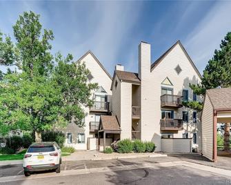 Clean & Cozy One Bedroom Condo W/ Kitchen In Dtc - Englewood - Building