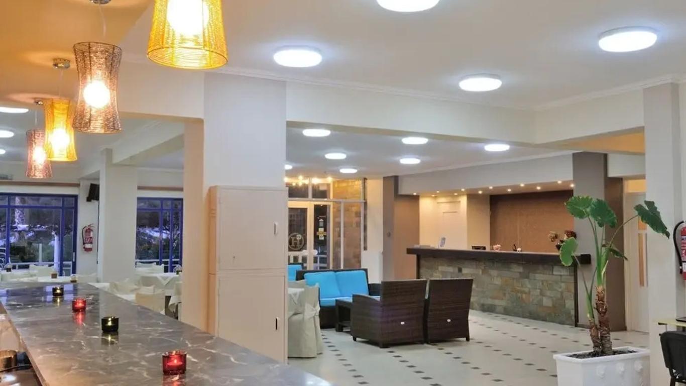 Lintzi Hotel