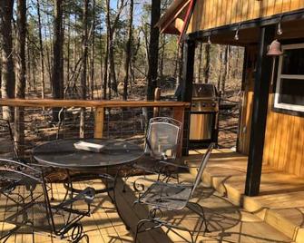 Deadwood Acres cabin #2 - Eminence - Balcony