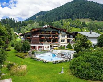 Hotel Sonnalm - Spa,idyll,dining - Bad Kleinkirchheim - Rakennus