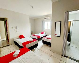 Hotel Jardim Do Cedro - Guapiaçu - Habitación
