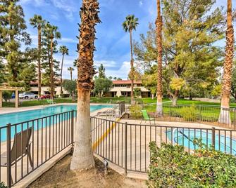 Palm Springs Retreat with Pool Access and Valley Views - Palm Springs - Kolam