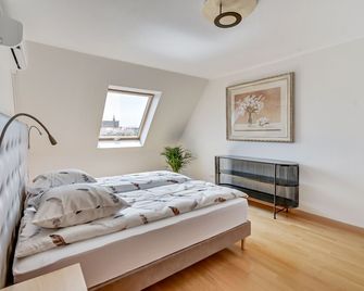 Le Saint-Eloi Luxury Apt private parking with AC 6 pers Colmar old town - Colmar - Chambre