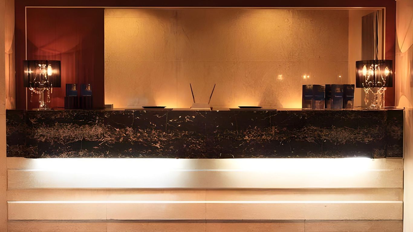 Hotel Shinsaibashi Lions Rock