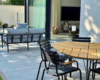 Homely Basel Airport - Saint-Louis - Patio