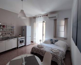 Vacation House U Passiu in the historic center of Cefalu - Cefalú - Habitación