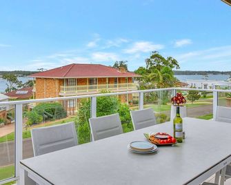 Cois Farraige - Beside the Sea 'Irish' - Corlette - Balcón