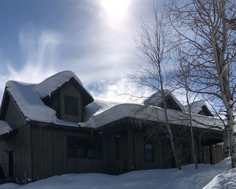 Luxury Family Cabin - Swan Valley Id - Swan Valley - Building