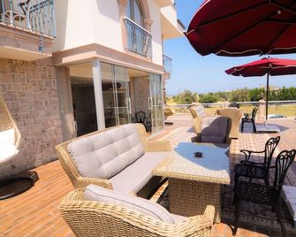 Cunda Rota Hotel - Ayvalik - Balcony