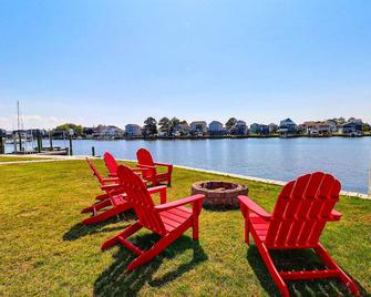 5527 - Blue Skies and Tailwinds - Kill Devil Hills - Patio