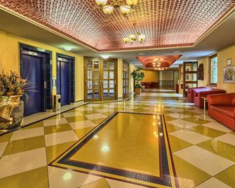 Wellness Hotel Babylon - Liberec - Lobby