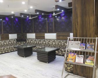 Hotel Nek - Katra - Lounge