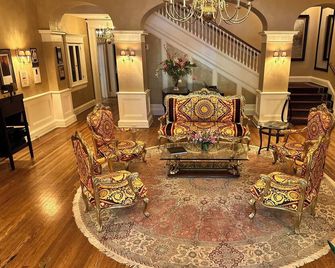 Inn on Broadway - Rochester - Lounge