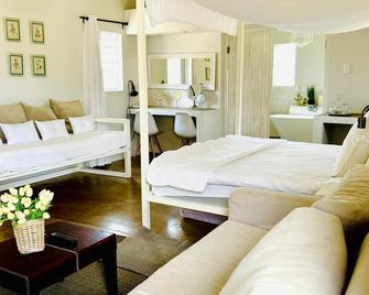 Conductor's Inn - Tsumeb - Habitación