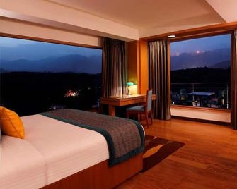 Lemon Tree Hotel, Dehradun - Dehradun - Soverom