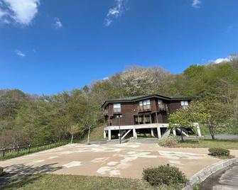 Starry Mikuni Lodge / Nitagun Shimane - Okuizumo - Edificio