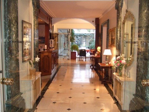 Hotel d'Angleterre - Paris - Resepsjon