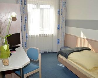 Hotel Hamm - Weiterstadt - Schlafzimmer