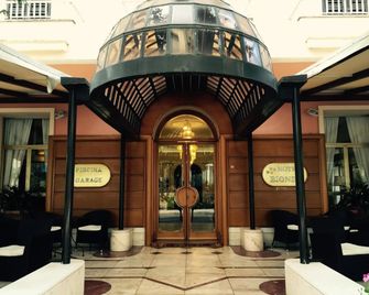 Hotel Biondi - Montecatini-Terme - Budynek