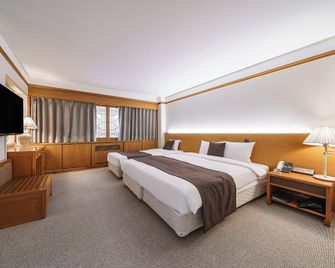 Commodore Hotel Busan - Busan