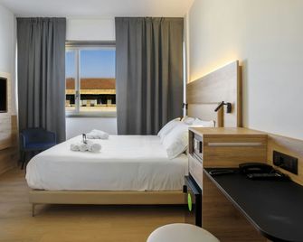 B&b Hotel Catania City Center - Catania - Bedroom