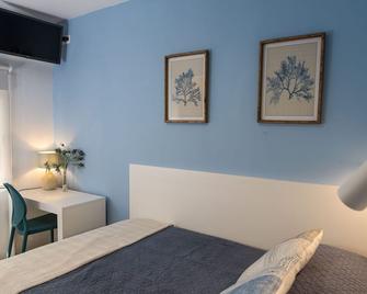 Bed & Breakfast Blanes - Blanes - Camera da letto