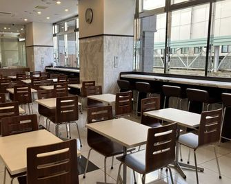 Toyoko Inn Kitakami eki Shinkansen guchi - Kitakami - Restaurante
